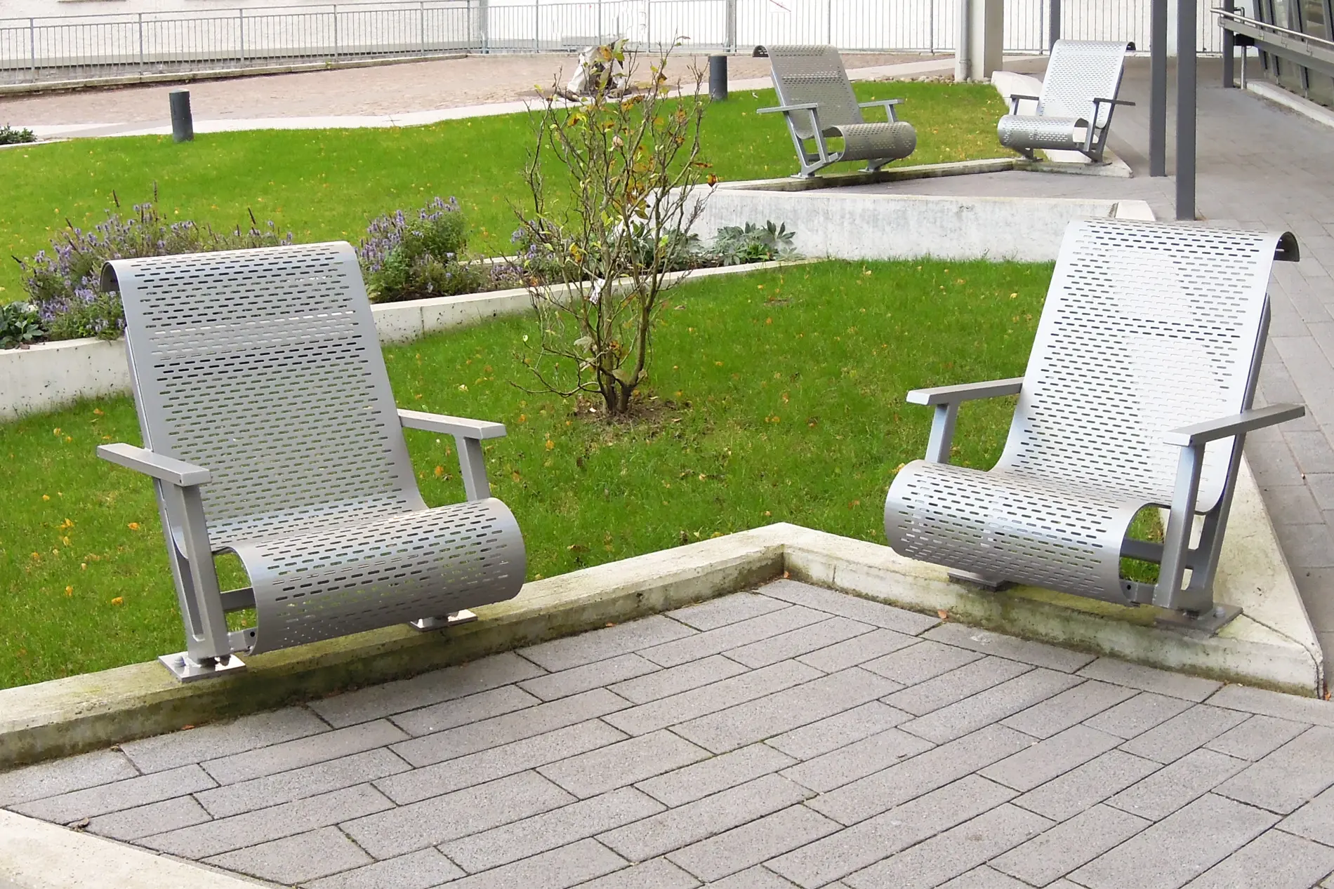 Bank Flair Chair