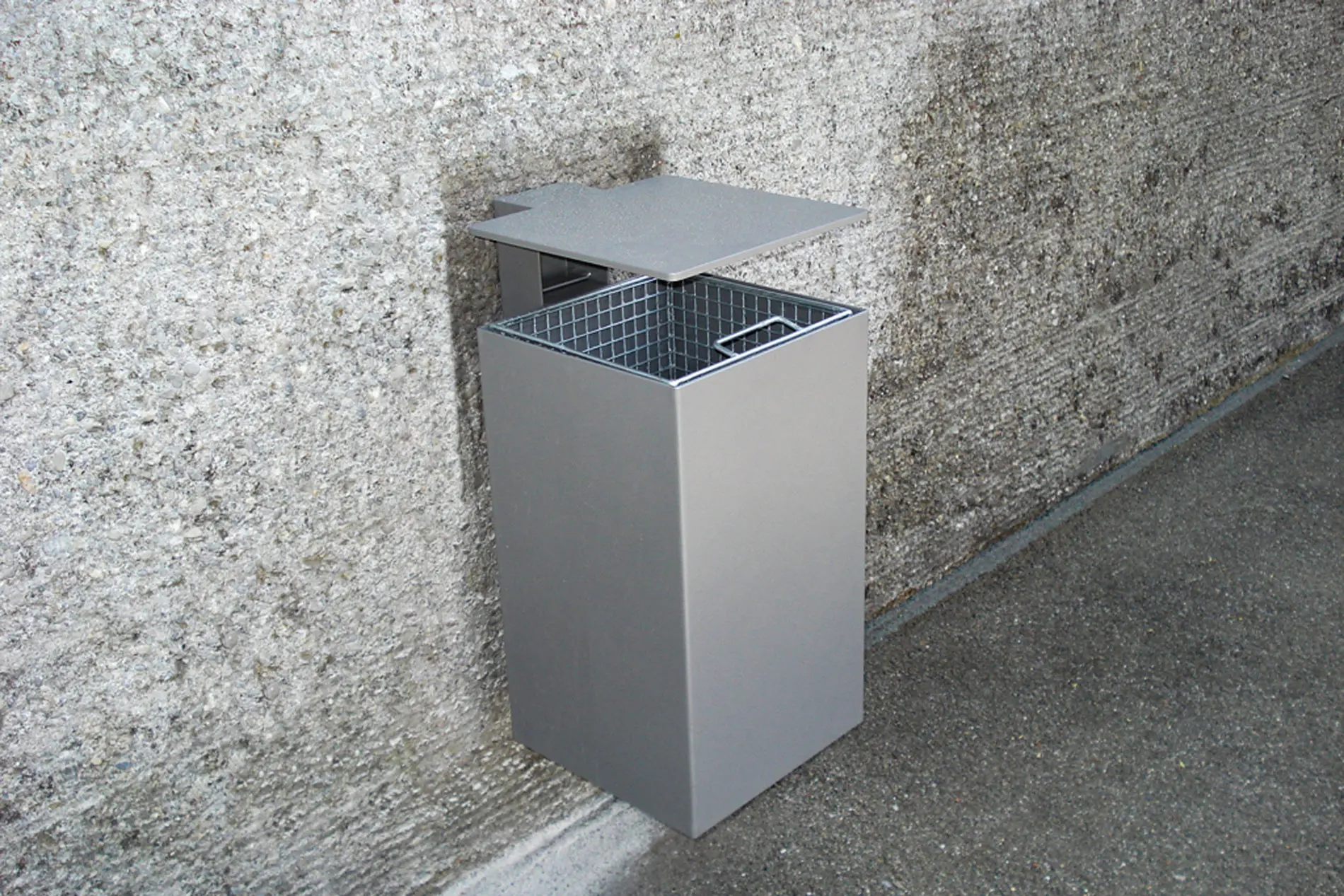 Papierkorb Görlitz