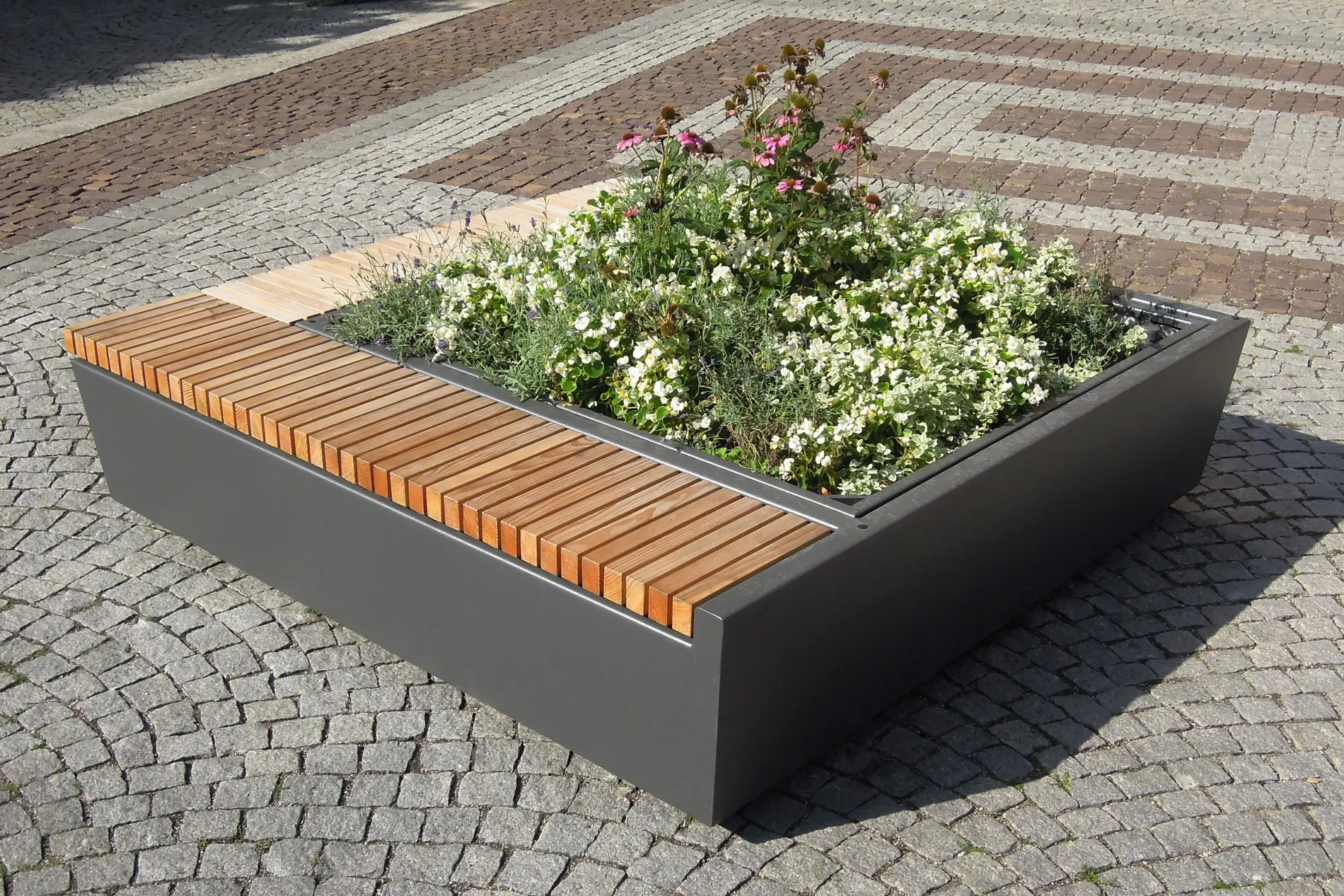 Pflanzgefäß Neumarkt